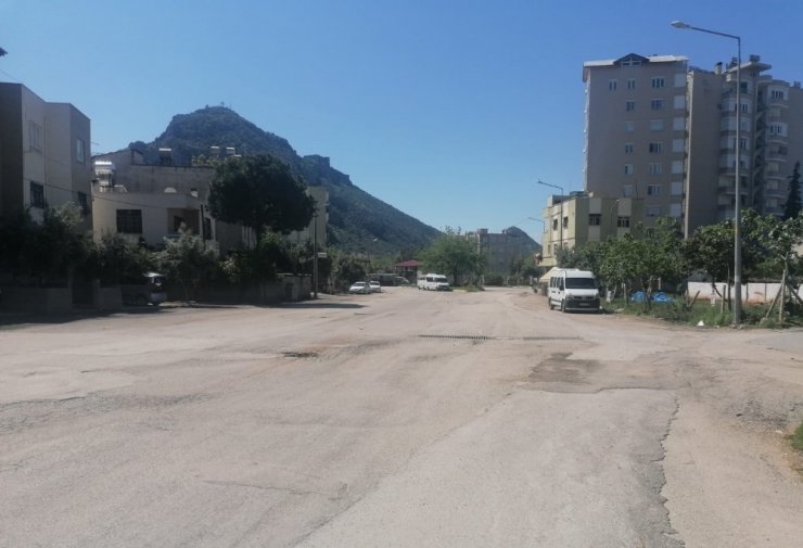 Mobil fırınlar sahada, polisler devriyede