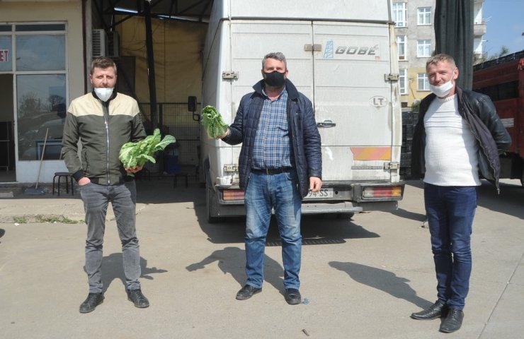 Bafra’da halden sebze sevkıyatı devam ediyor