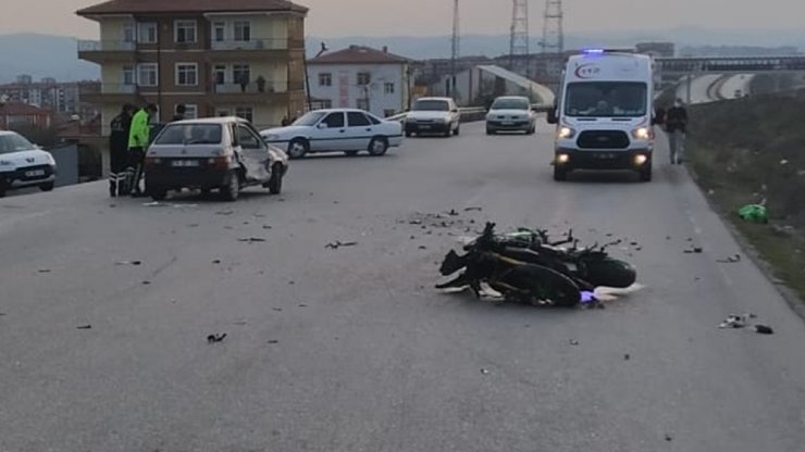 Kırıkkale'de feci kaza: 3 yaralı