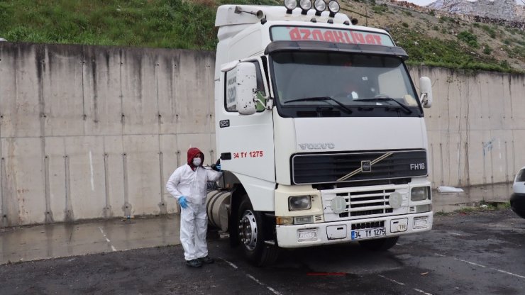 İstanbul Arnavutköy’de tır şoförünün şüpheli ölümü