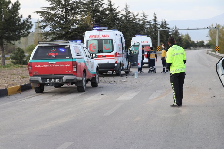 Bir ambulans kazası da Isparta'da
