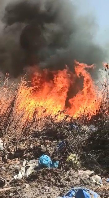 Burs'da çöplük yangını korkuttu