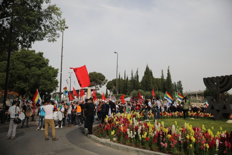 İsrailliler sosyal mesafeyi takmıyor! Netanyahu karşıtı gösteriler devam