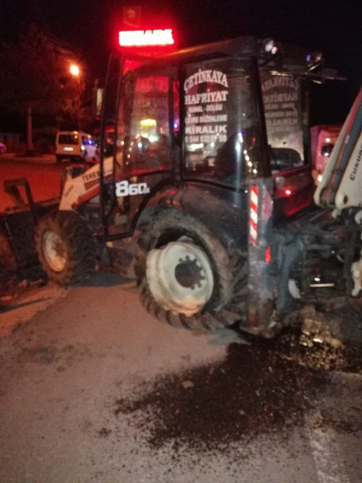 Sivas'ta zincirleme trafik kazası! 4 kişi yaralandı