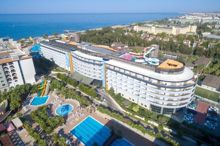 Konya ve Alanya Bera Otelleri belgeyi aldı otellerini açıyor