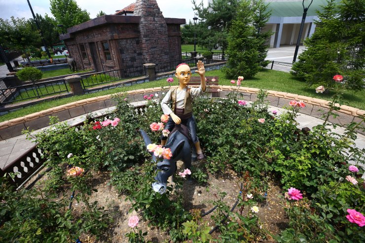 Çocukların gözdesi 80 Binde Devr-i Alem Parkı 2 milyon ziyaretçi kabul etti