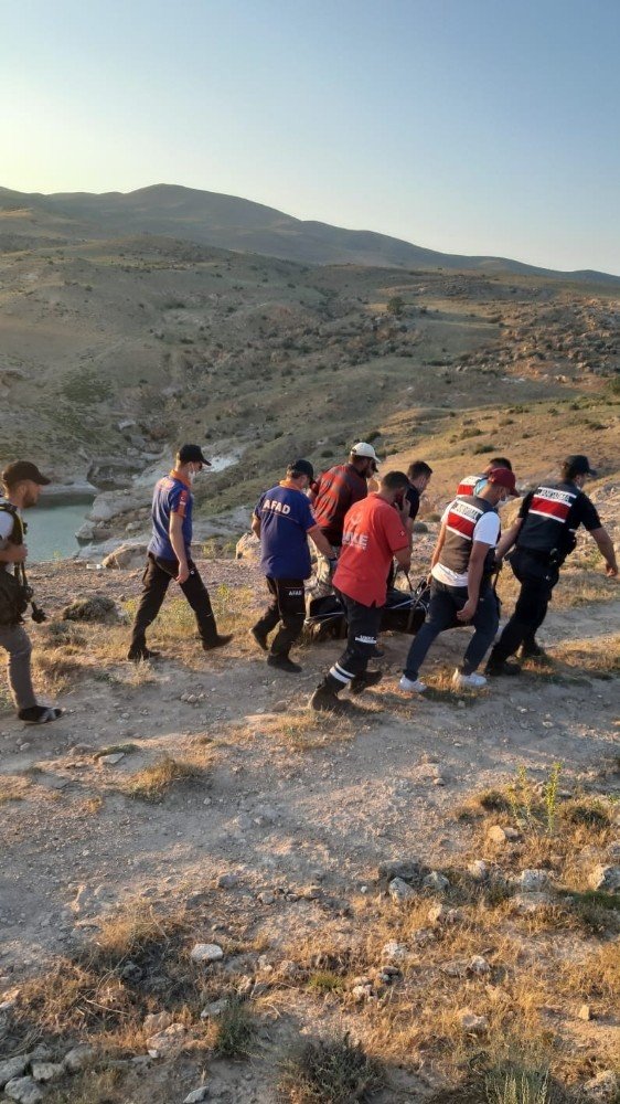 Yamula Baraj Gölünde kaybolan gencin cesedini Konya Sualtı Polisleri buldu