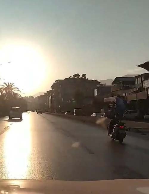 Antalyalı Motosikletli kendini sirkte sandı