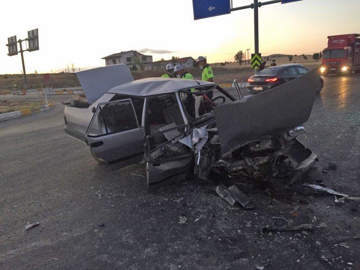 Beyşehir yolunda kaza! 1'i ağır 3 kişi yaralandı