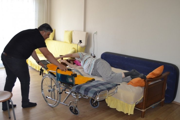 Manisa'da spor yaparken otomobilin çarptığı itfaiye eri şimdi yatağa mahkum oldu