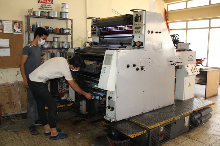 Korona günlerinde düğünler de davetiyeler de değişti