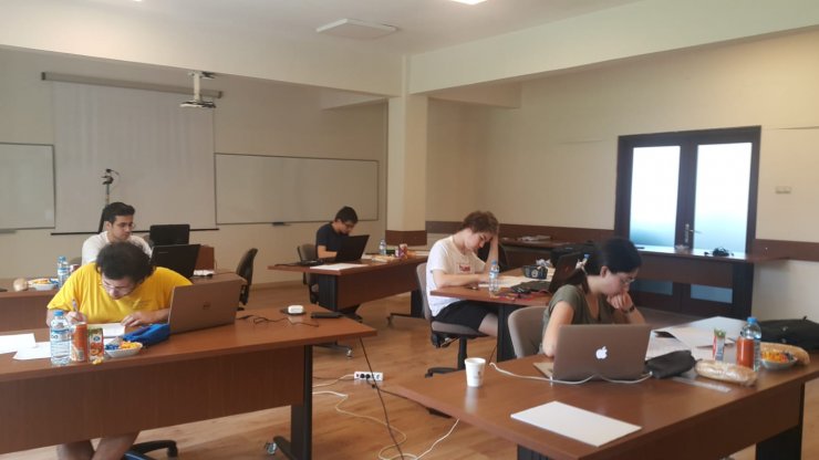 TÜBİTAK Olimpiyatlarda 5 ödül birden kazandı