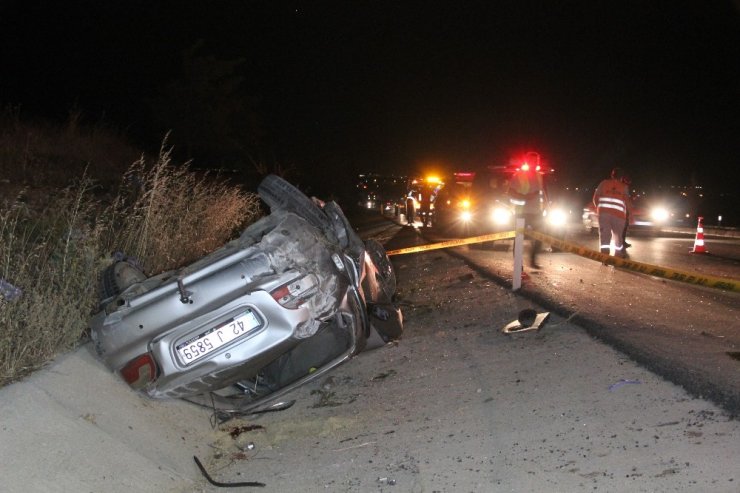 Konya - Karaman yolunda koyuna çarpan otomobil takla attı! Sürücü öldü