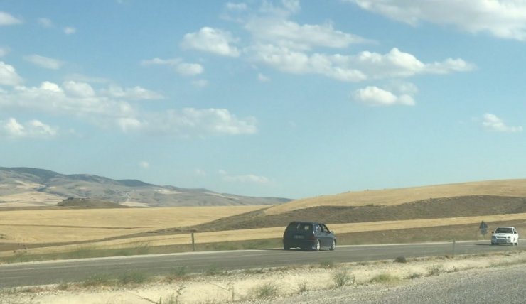 Konya yolunda ters yönde giden sürücü 'pes' dedirtti