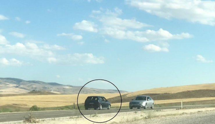 Konya yolunda ters yönde giden sürücü 'pes' dedirtti