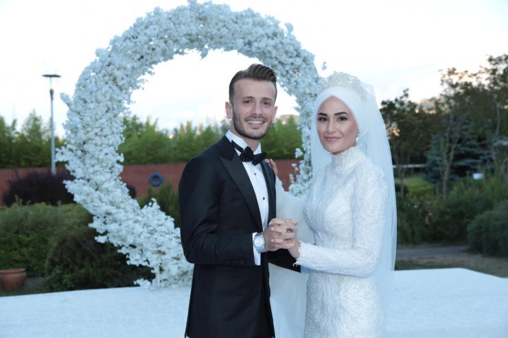 Trabzonsporlu futbolcu Abdulkadir Parmak 'evet' dedi