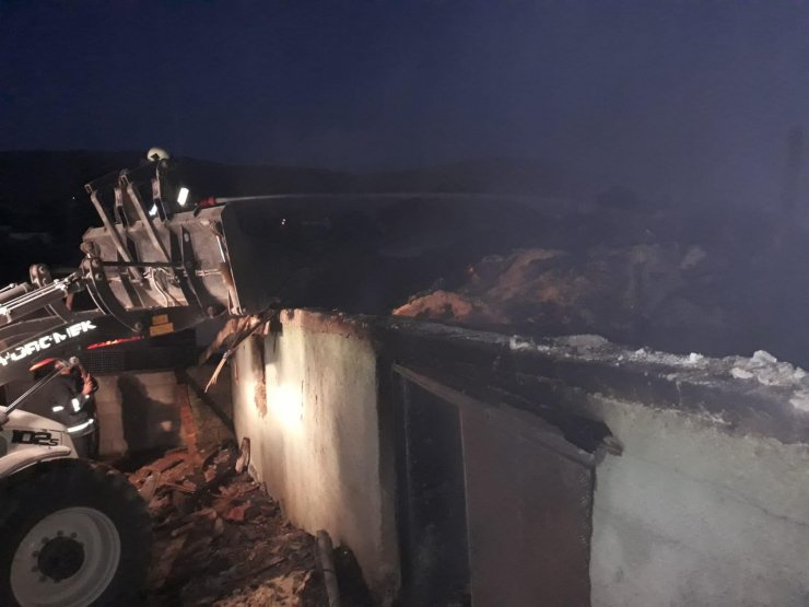 Konya'da meydana gelen yangın büyük zarara yol açtı