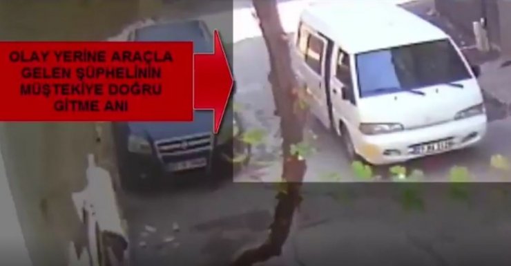 Gündüz vakti kapkaç yapan iki kişi kameralara yakalandı