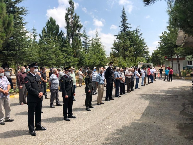 Konya'nın son Kore gazilerinden Mehmet Çoban ebedi yurduna uğurlandı