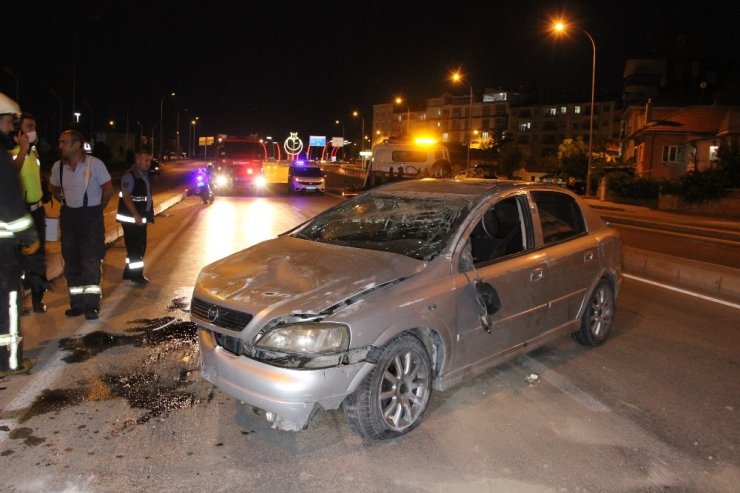 Karaman'da feci kaza: Ters dönen otomobil 50 metre sürüklendi! 2 yaralı