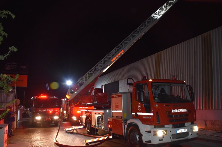 Otomotiv yedek parça fabrikasında çıkan yangın söndürüldü