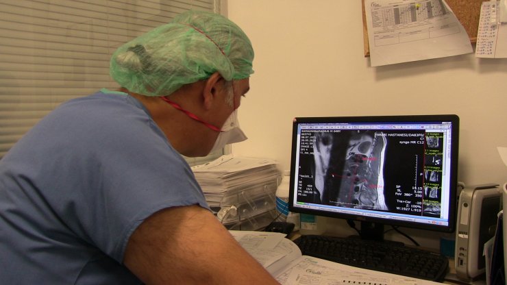 Konya'da köpekten insana bulaşan kist tedavi edildi!