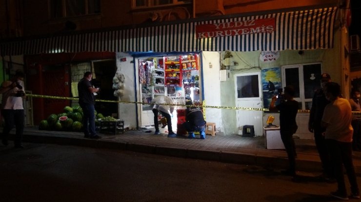 Marketteki alacak verecek kavgası kanlı bitti! 1'i ağır 3 kişi pompalı tüfekle yaralandı