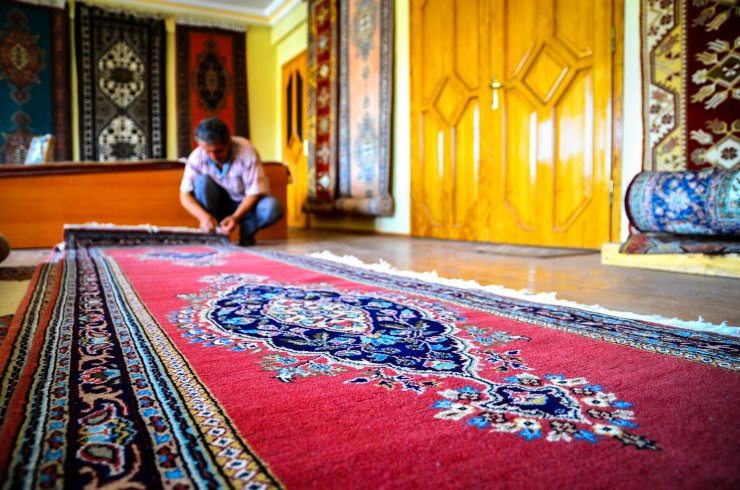 Konya'nın hazinesi Ladik halısını yaşatmaya çalışıyor