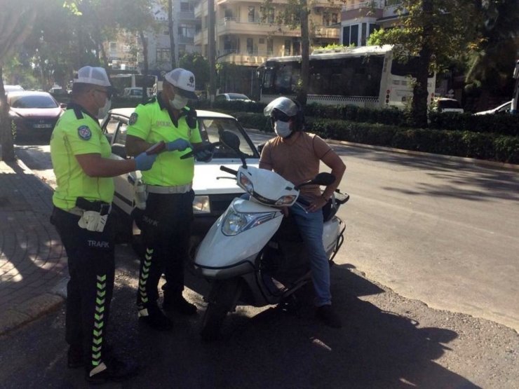 Kurallara uymayan motosiklet sürücülerine ceza yağdı