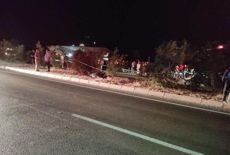 Otomobilin çarptığı özel harekat polisi hayatını kaybetti