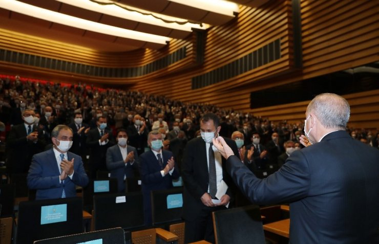 Cumhurbaşkanı Erdoğan  İBB'nin çöp dağları ve Haliç'i örnek gösterdi! Çöp dağlarıyla almıştık!