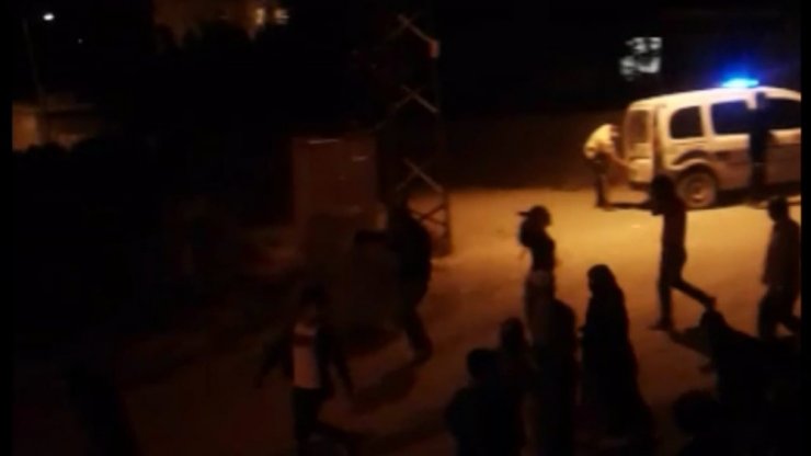 İki ailenin bıçaklı kavgası kanlı bitti! 1 yaralı