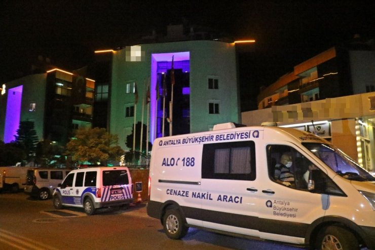 Irak asıllı İsveçli turist otel banyosunda ölü bulundu