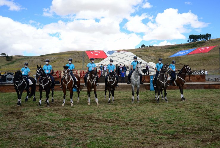 Nevşehir'in atlı birlikleri Malazgirt Zaferi etkinliklerinde