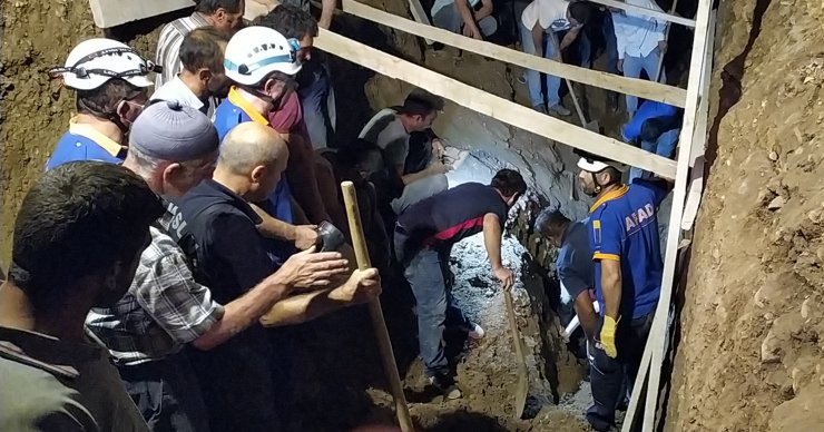Evlerine içme suyu götüreceklerdi! Göçük altında kalan iki kardeş hayatını kaybetti