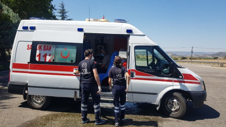 Karantinada olması gerekirken şehirler arası otobüste yakalandı