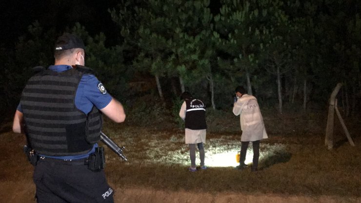 Aydos Ormanında yangına müdahale eden itfaiyeye ateş açıldı