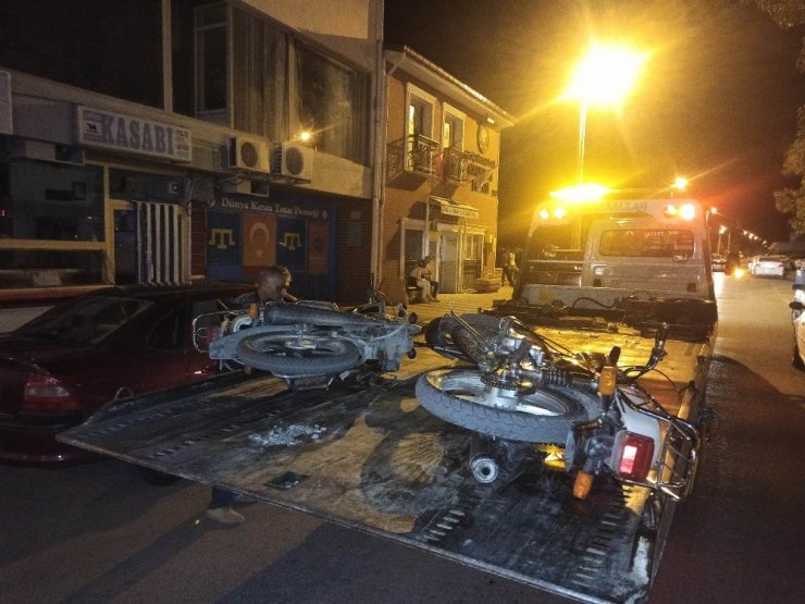 Konya’da abartılı ezgzozla çevreyi rahatsız eden motosiklet sürücüleri cezadan kaçamadı!