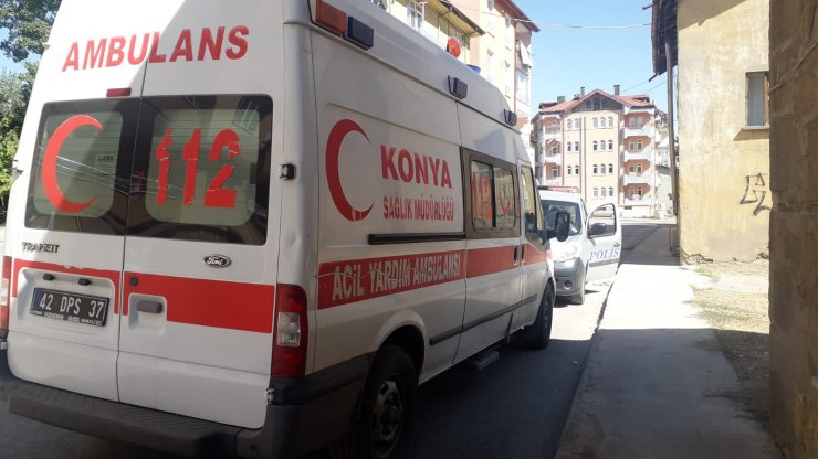 Konya'da hareketsiz bulunan genç hastaneye kaldırıldı! Çakmak gazı çektiği iddia edildi
