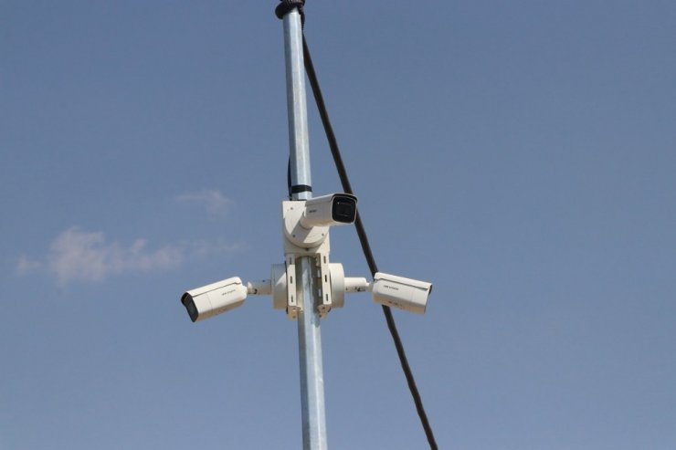 Barış Pınarı bölgesi kameralara gözetleniyor