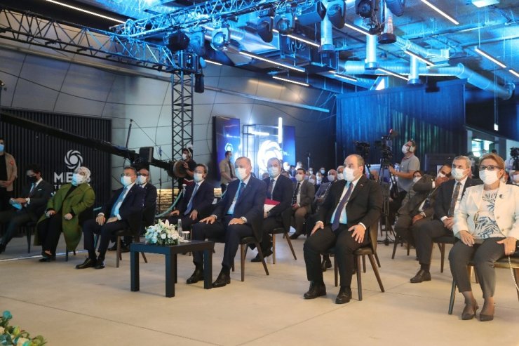 Erdoğan: Türkiye küresel bir üretim ve teknoloji merkezi haline dönüşecek