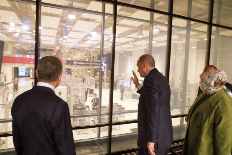 Erdoğan: Türkiye küresel bir üretim ve teknoloji merkezi haline dönüşecek