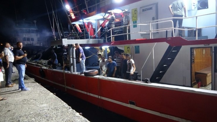 Av yasağı bitti! Balıkçılar ‘Vira Bismillah’ diyerek denize açıldı! Bu yıl palamut bol olacak