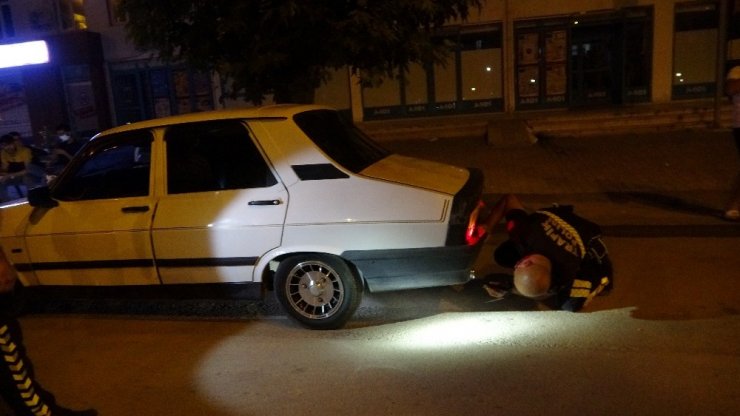 Huzur uygulamasından polise çarparak kaçtı! Her yerde aranıyor