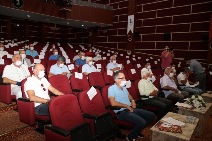Konya Akşehir'de başarılı öğrencilere hediye bilgisayar