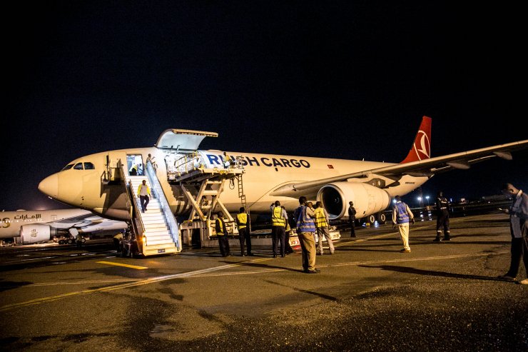 Türk Kızılay ve Katar Kızılayının tıbbi yardımları Sudan'a ulaştı