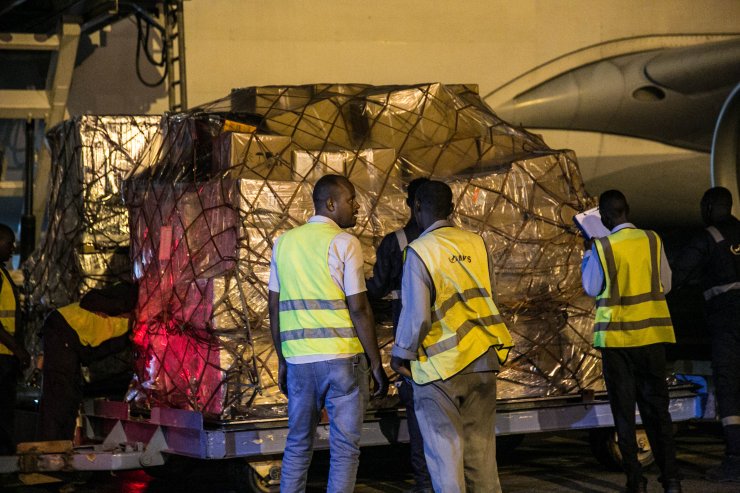 Türk Kızılay ve Katar Kızılayının tıbbi yardımları Sudan'a ulaştı