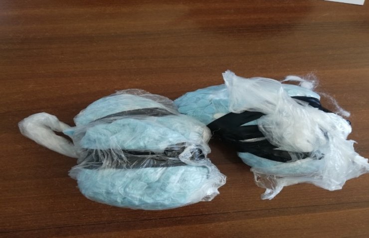 Isparta'da polsten şok operasyon! Yolcunun çantasından çıktı