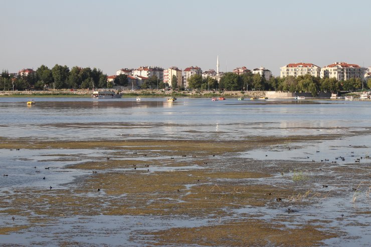 Beyşehir Gölü'nde tehlikeli düşüş! Kapaklar kapatıldı