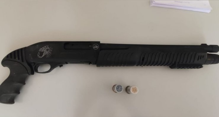 Konya’da polis ceza da kesse mühür de vursa kovid tedbirlerini takan yok!